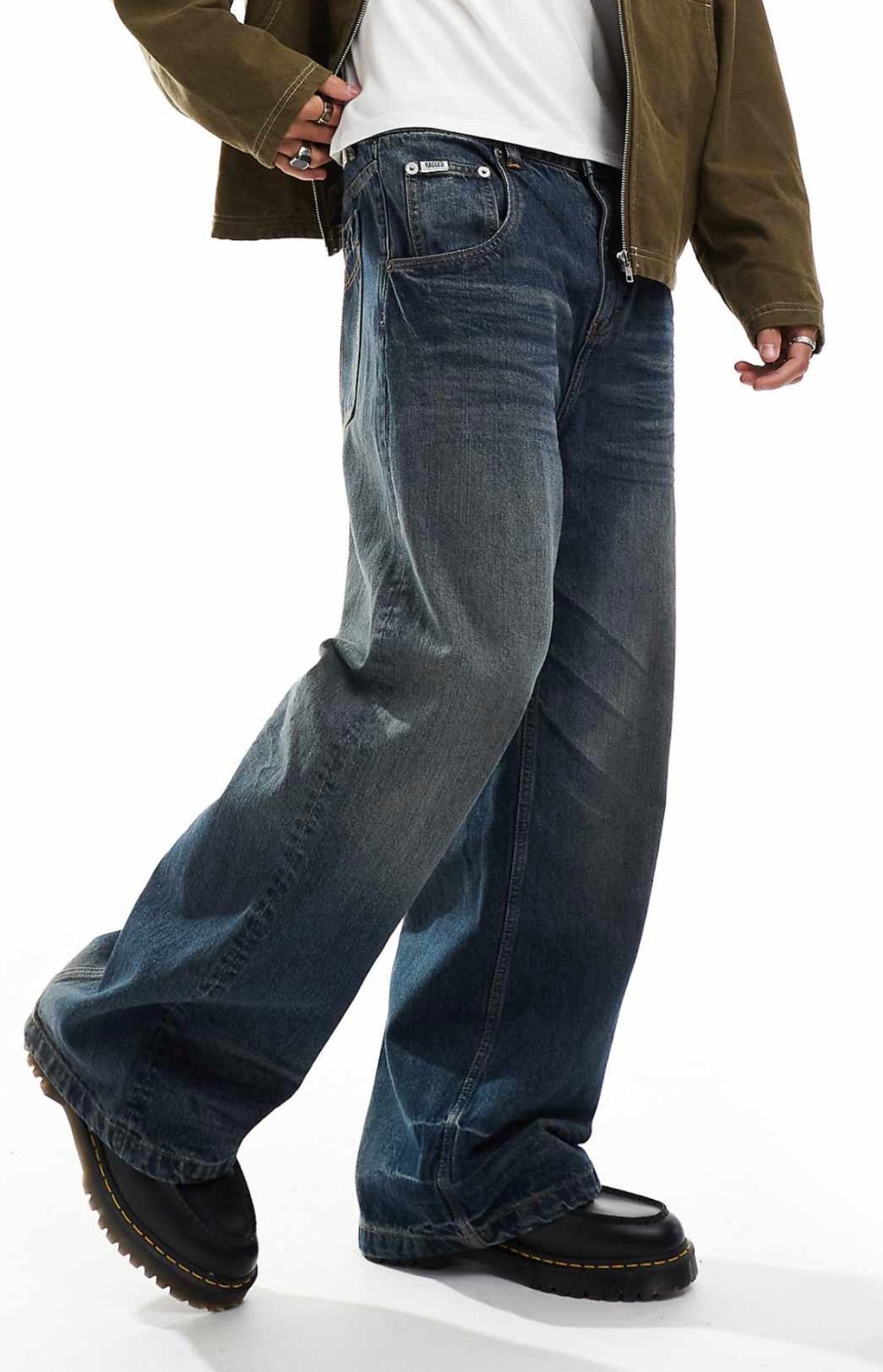 The RAGGED PRIEST Wide Fit Jeans in Dark Blue Dirty Wash