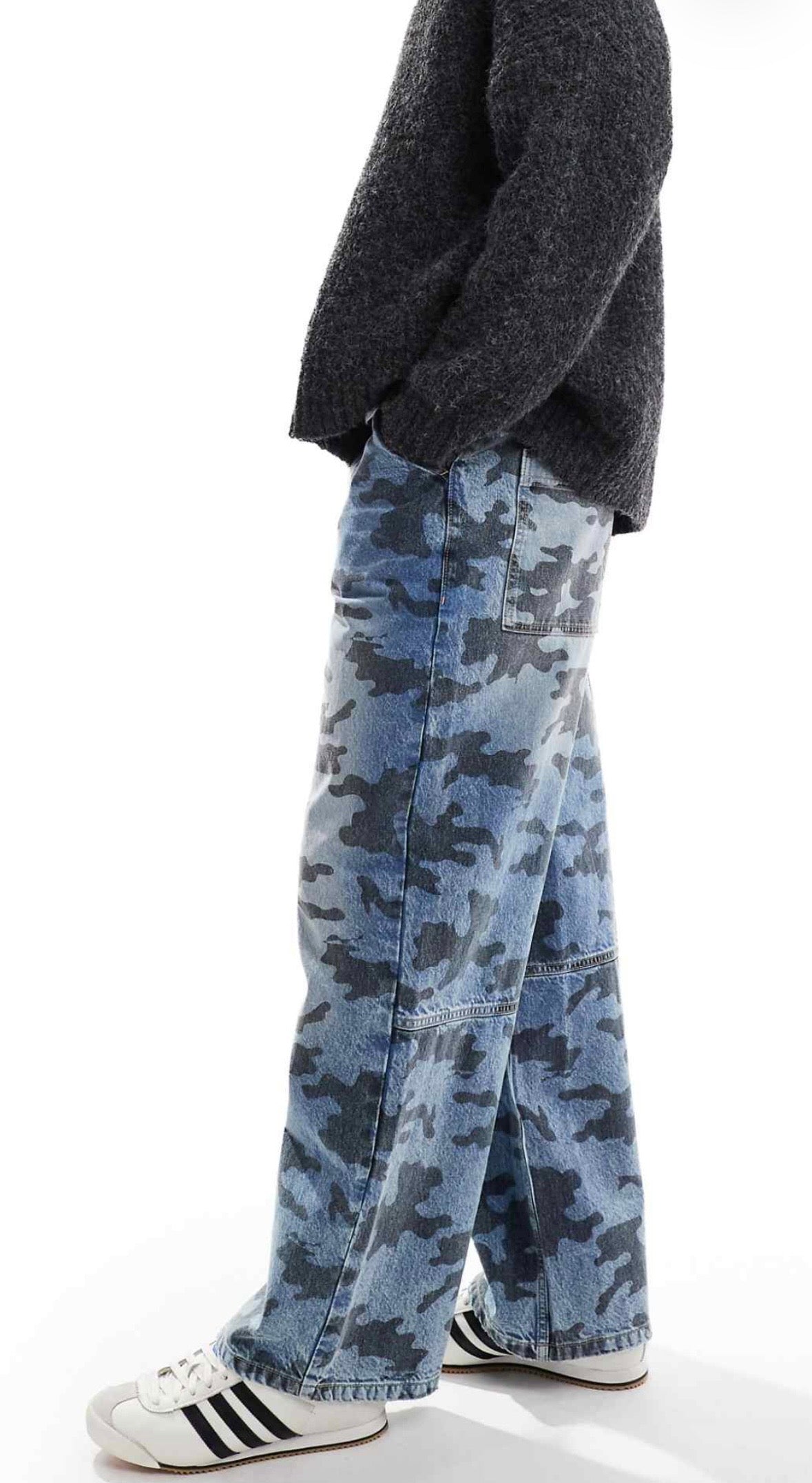 COLLUSION Baggy Jeans in Laser Print Camo