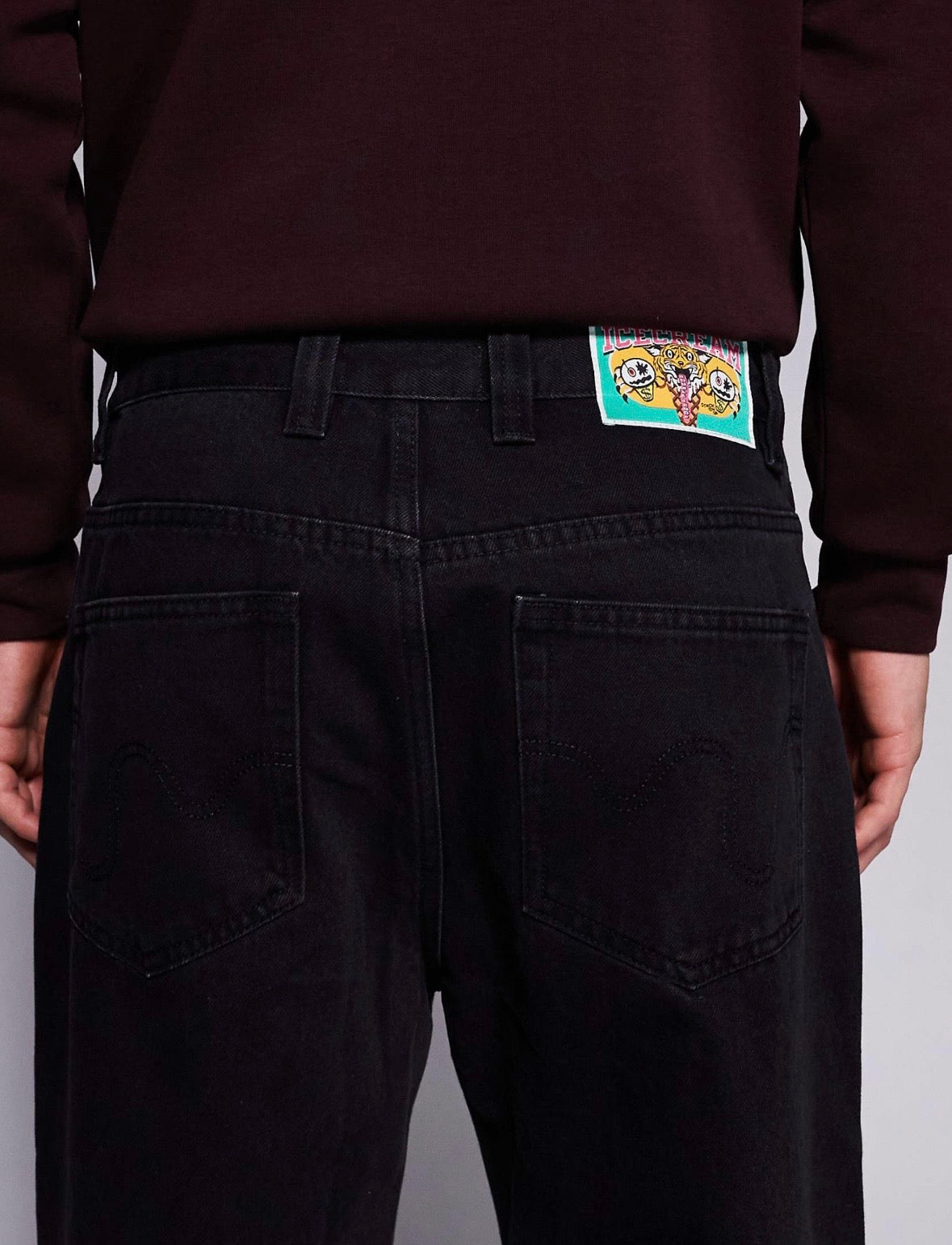 ICECREAM Running dog double scoop jeans in Black Wash