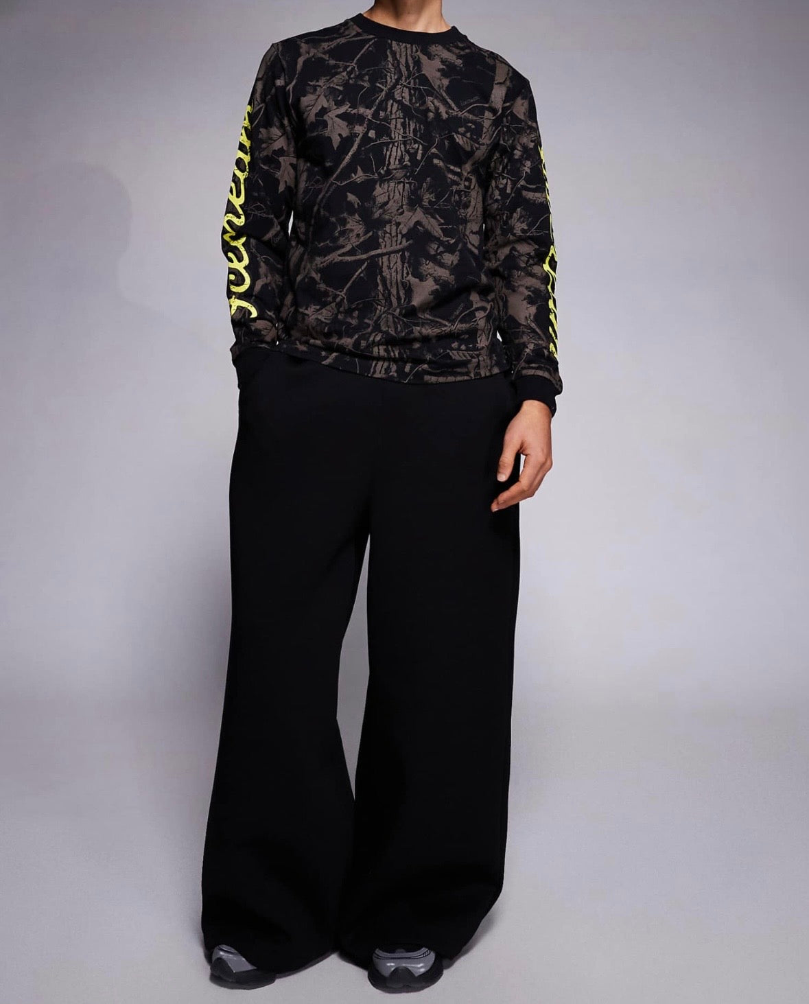 ICECREAM all over tree camo print long sleeve Tee in Black