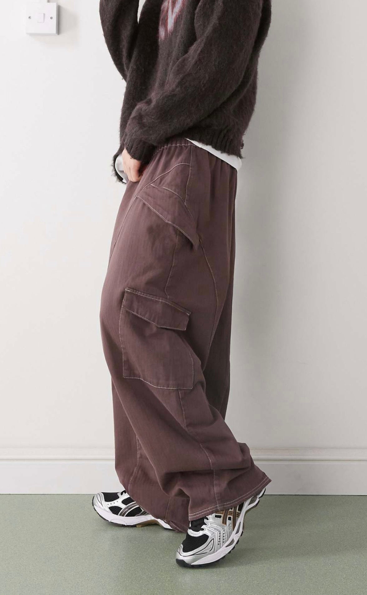 COLLUSION Oversized tie trousers in Peppercorn