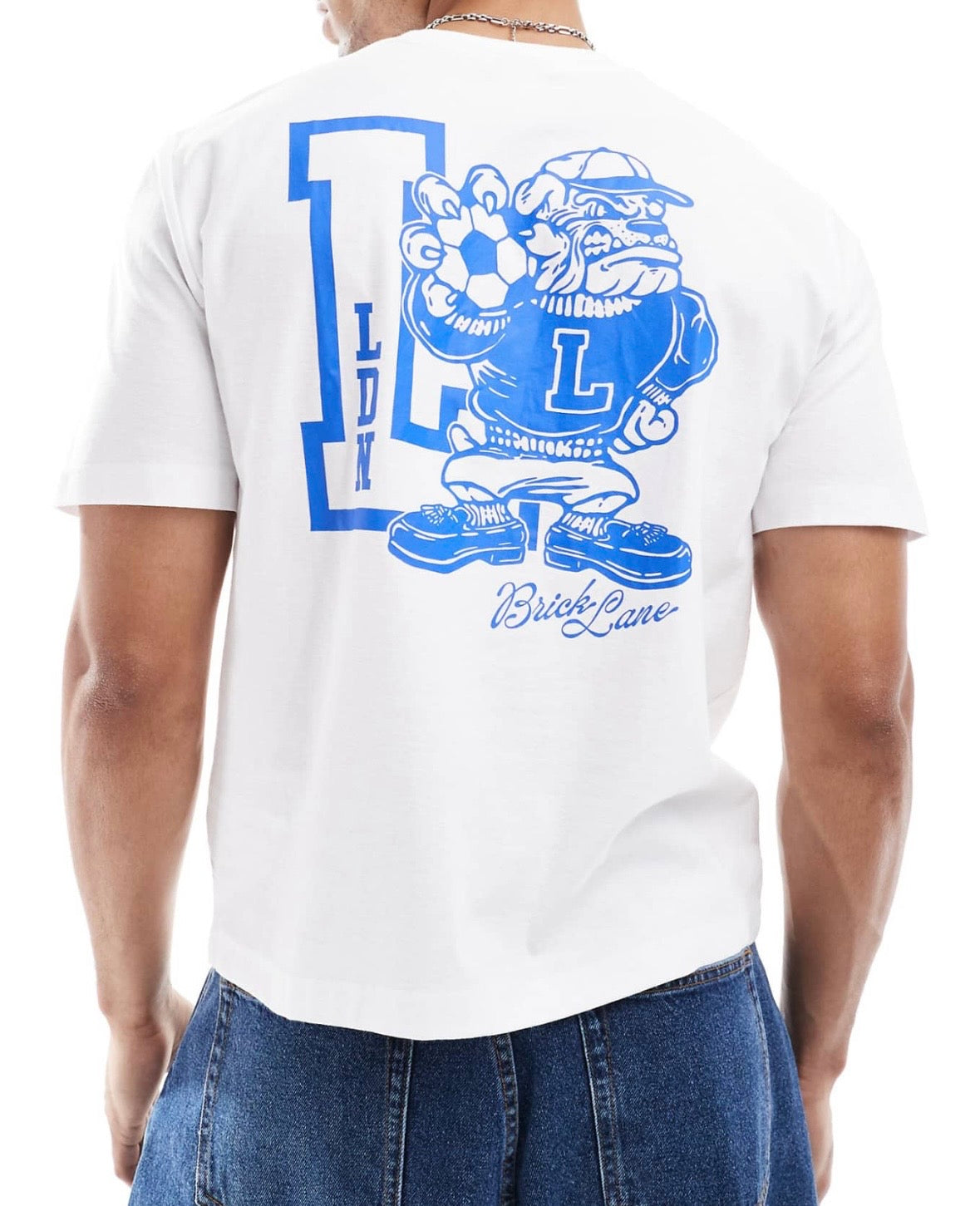 Cotton On cropped fit London Mascot Tee in White
